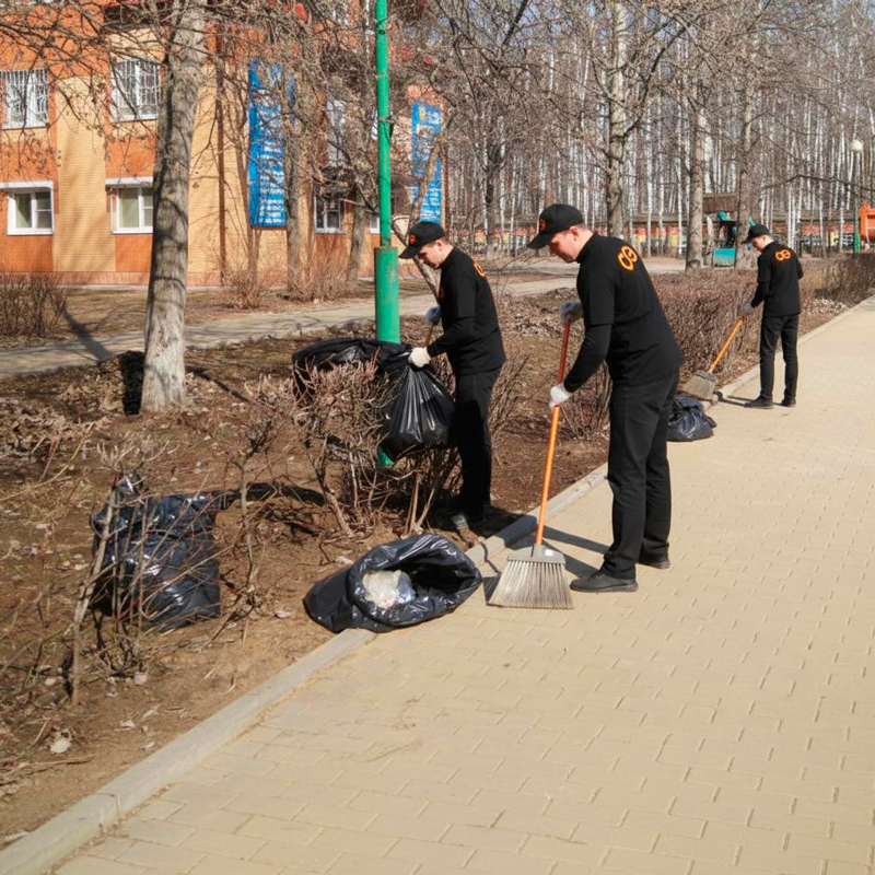 Уборка территории  в Лесозаводске
